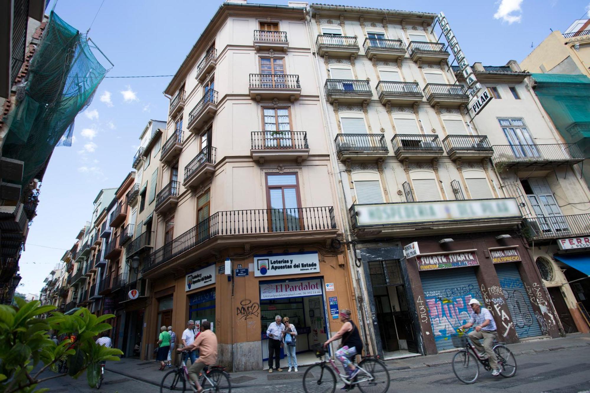 Tossal Apartment Valencia Exterior photo
